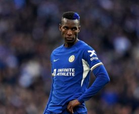 Chelsea : Drogba au soutien de Nicolas Jackson, victime de racisme 