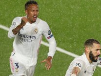 2021 : Six buts 2021 : Six buts