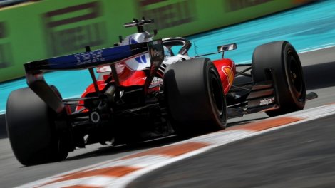 F1