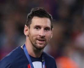 PSG : L'entourage de Messi nie des contacts avec le FC Barcelone