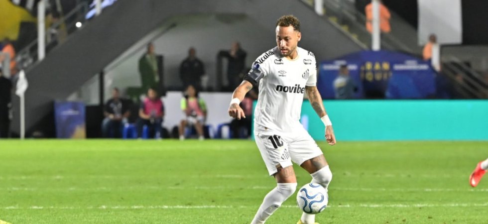 Santos - Neymar : « Arrêtez de huer, applaudissez »