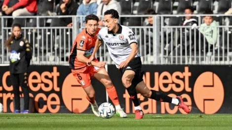 Ligue 2 (J10) : Le Red Star écoeure Laval, ...