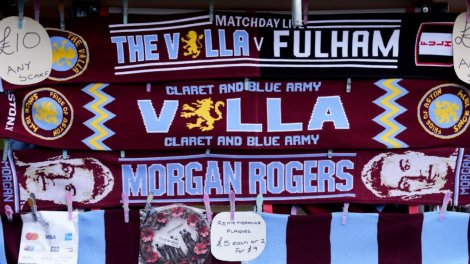 Aston Villa targets two French goalkeepers