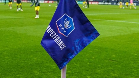 Petit Fanion ** STADE FRANCAIS ** FRANCE