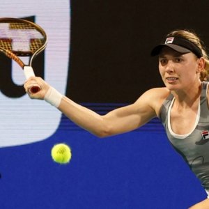WTA - Miami : Alexandrova renverse Pegula et file en demi-finale 