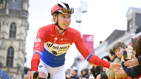 Lorena Wiebes Dominates Tour de France Femmes as Arthur Gea Wins ATP Title