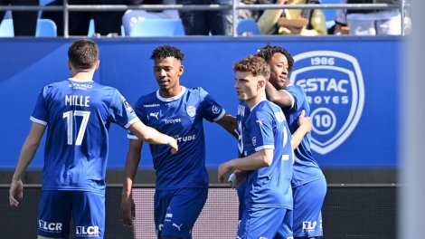 Ligue 2 (J28) : Troyes domine Dunkerque, ...