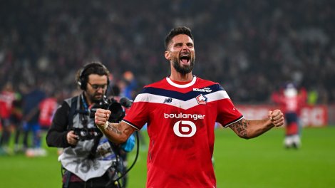 Photo: Sports Florian Thauvin faces hostile reception in Lille match