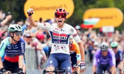Giro (E1) : Magnier l'emporte et s'empare du maillot rose
