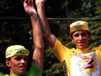 Greg LeMond (22) Greg LeMond (22)