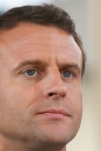 Six mois de "gilets jaunes": Macron respire mais reste fragile