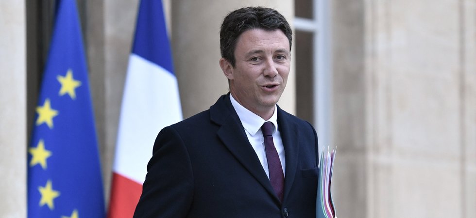 Le service national universel sera bien "obligatoire", assure Benjamin Griveaux