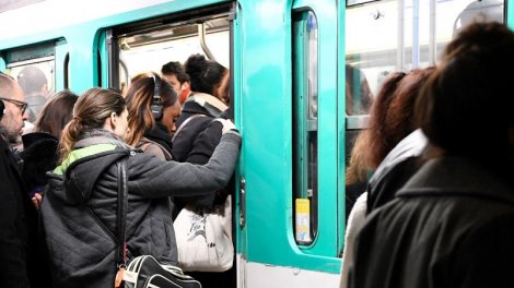 RATP : appel à une "grève illimitée" à partir du 25 mars thumbnail