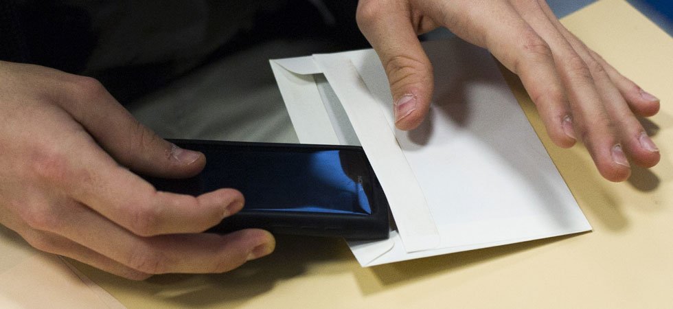 Faut-il interdire les téléphones portables au primaire et au collège?