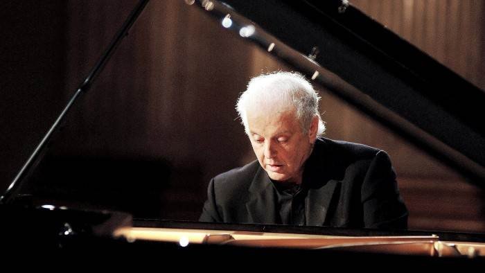 Daniel Barenboim joue la sonate D 959 de Schubert
