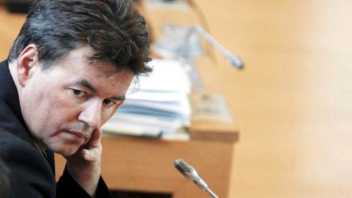 Devoir d'enquête