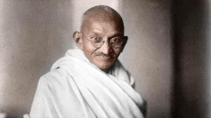 Gandhi, de l'homme à l'icône