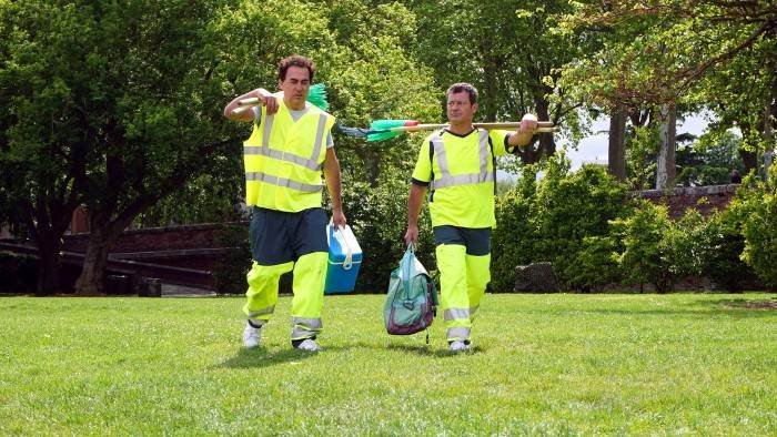 Les municipaux, la série