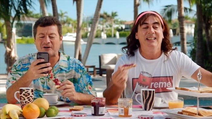 Miami d'enfer par les Chevaliers du Fiel, la série