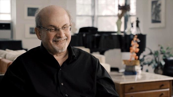 Salman Rushdie, la mort aux trousses