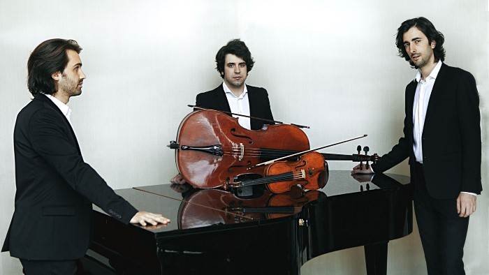 Tchaïkovski et Chostakovitch : trios avec piano