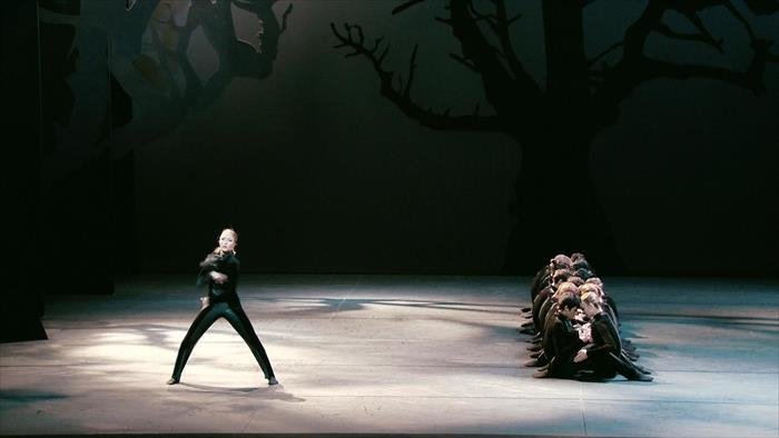 Vertige Romantique : «Fallen», «Return to Nothingness»