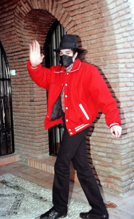 Michael Jackson : les bactéries et les chiens Michael Jackson : les bactéries et les chiens