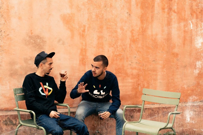 Chanson originale : Bigflo & Oli avec "Dommage" Chanson originale : Bigflo & Oli avec "Dommage"