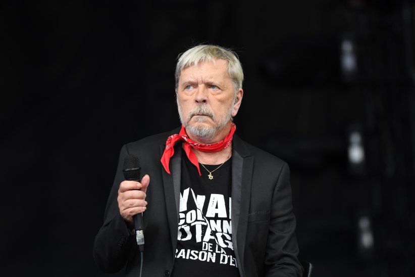 "Rouge Sang" - Renaud "Rouge Sang" - Renaud
