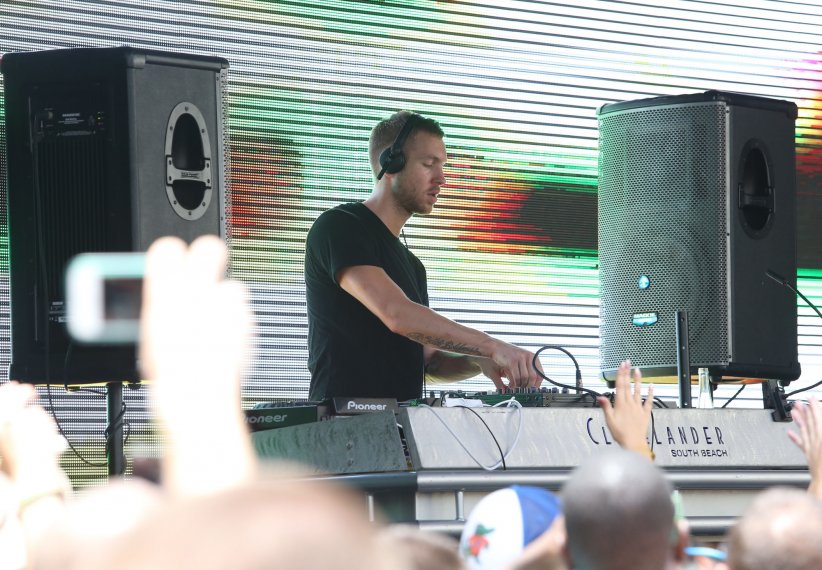 Calvin Harris : le DJ incontournable du moment Calvin Harris : le DJ incontournable du moment