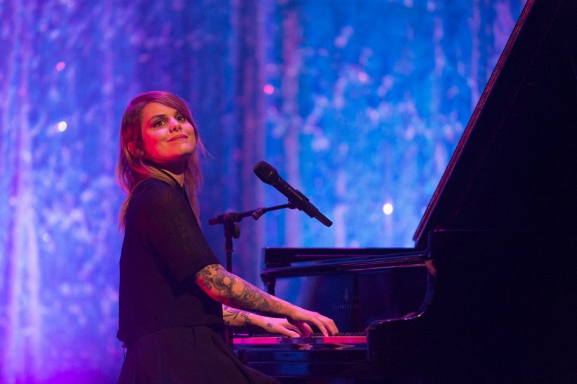 Coeur de Pirate : une chanson pour freiner la pandémie Coeur de Pirate : une chanson pour freiner la pandémie