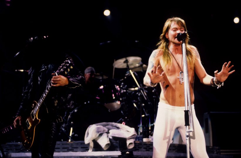 Axl Rose, allergique aux appareils photo Axl Rose, allergique aux appareils photo