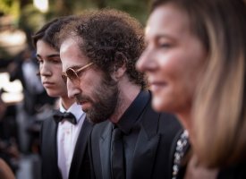 Playlist spécial confinement : 10 titres anti-déprime pour garder le sourire