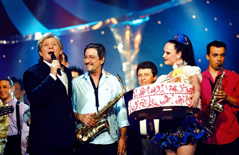 René Coll : sans prétention le musicien des stars René Coll : sans prétention le musicien des stars