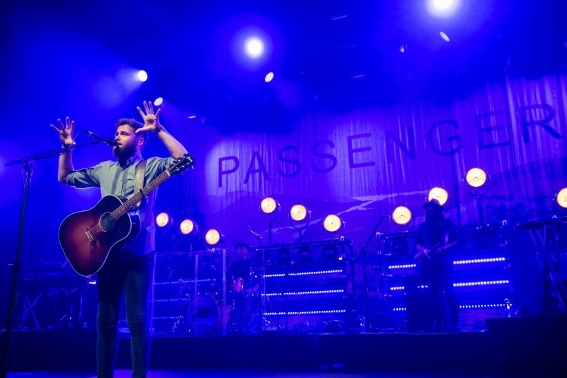 "Let Her Go" - Passenger "Let Her Go" - Passenger