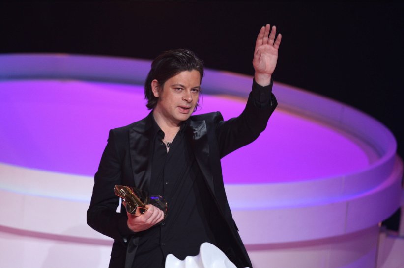 2010 : Benjamin Biolay remporte deux Victoires de la musique 2010 : Benjamin Biolay remporte deux Victoires de la musique