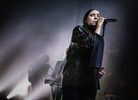 Lykke Li publie un nouveau single BRON : planant et réussi