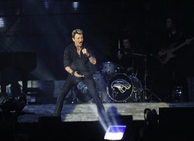 Johnny Hallyday : l'émotion de ses fans à l'écoute de son album posthume