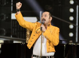 Kad Merad se lance dans la musique : "J'ai décidé vraiment d'être chanteur"