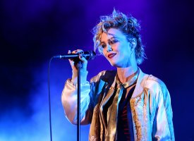 Vanessa Paradis : Samuel Benchetrit "a donné son envol" à son nouvel album