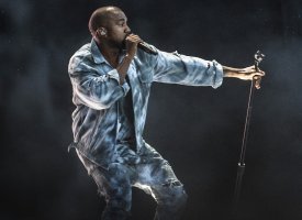 Kanye West annonce la nouvelle date de sortie de son album, Jesus Is King