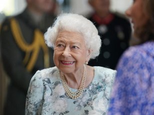 RIP Elizabeth II : retour sur 3 blagues hilarantes de la reine d'Angleterre