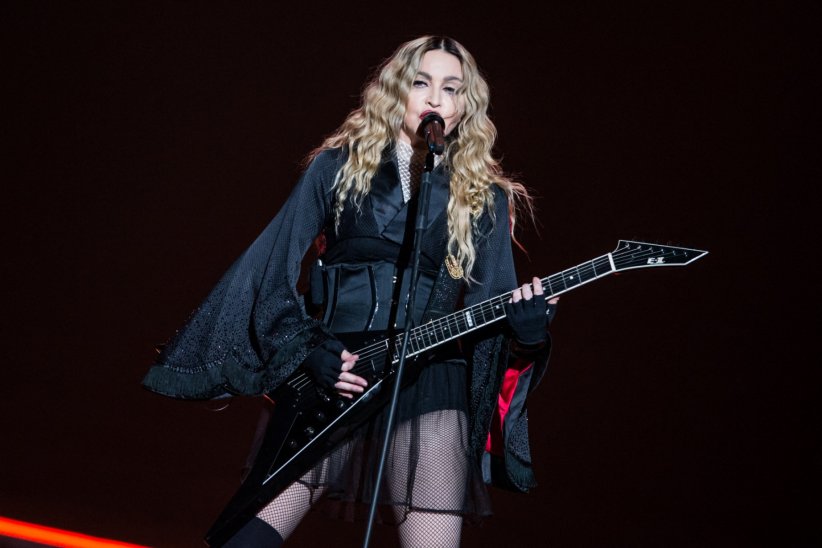 Madonna, "connectée avec le public français"