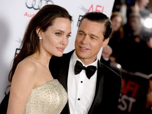 Angeline Jolie : de croustillantes révélations sur sa rencontre avec Brad Pitt