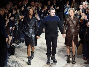 Kate Moss et Naomi Campbell réunies pour un défilé exceptionnel
