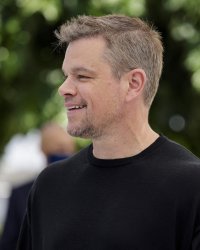 Matt Damon, il se dit heureux pour J-Lo et Ben Affleck