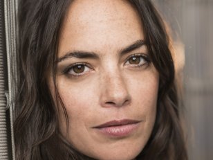 Bérénice Bejo : &quot;J'ai la chance de très bien m'entendre avec mon mec&quot;