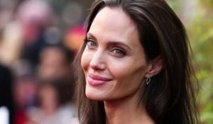 Angelina Jolie s'est fait faire 3 nouveaux tatouages
