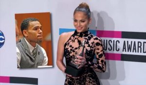 Jennifer Lopez prend la défense de Chris Brown