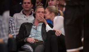 Gigi Hadid et Cody Simpson font preuve d'affection à un match des Knicks